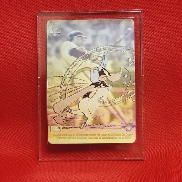 Upper Deck Comic Ball Card Looney Tunes Reggie Jackson Daffy Duck Batting Hologr - Picture 10 of 11